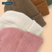 Soft Ribbed Knit Beanies Hat | 40BN913 — Close-up — AWARENESS